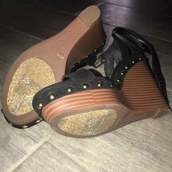 Jessica Simpson wedge heels size 6. Used condition. - Picture 6 of 6